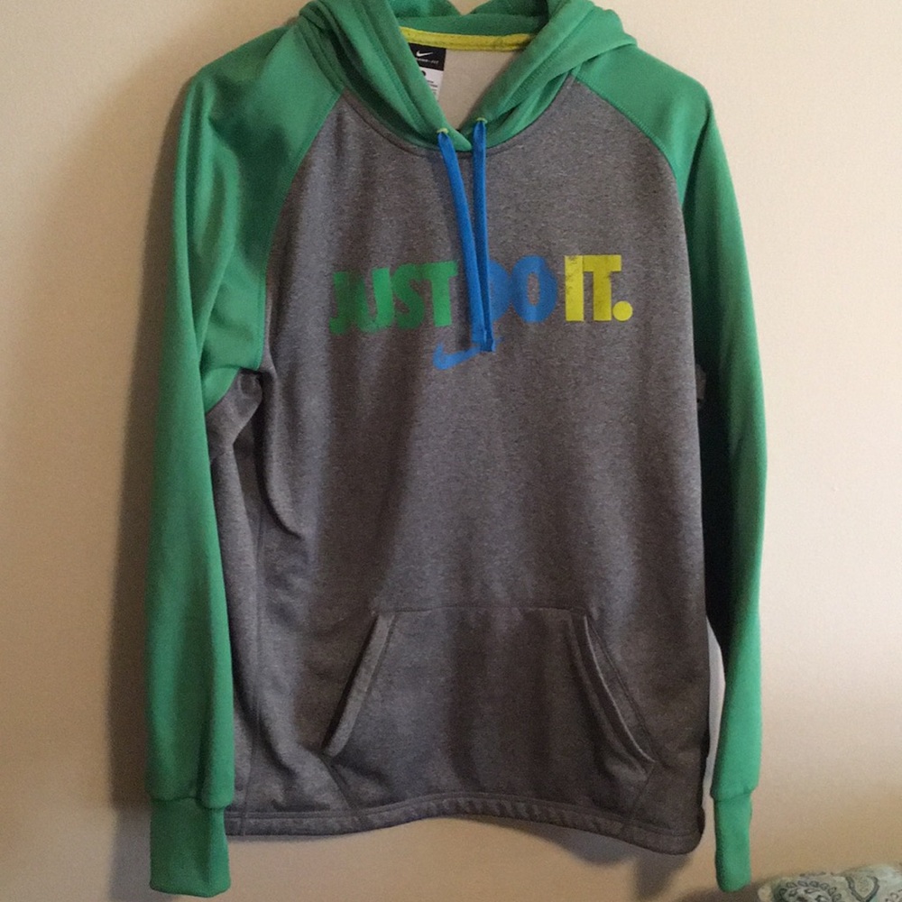 Nike Sweatshirt.